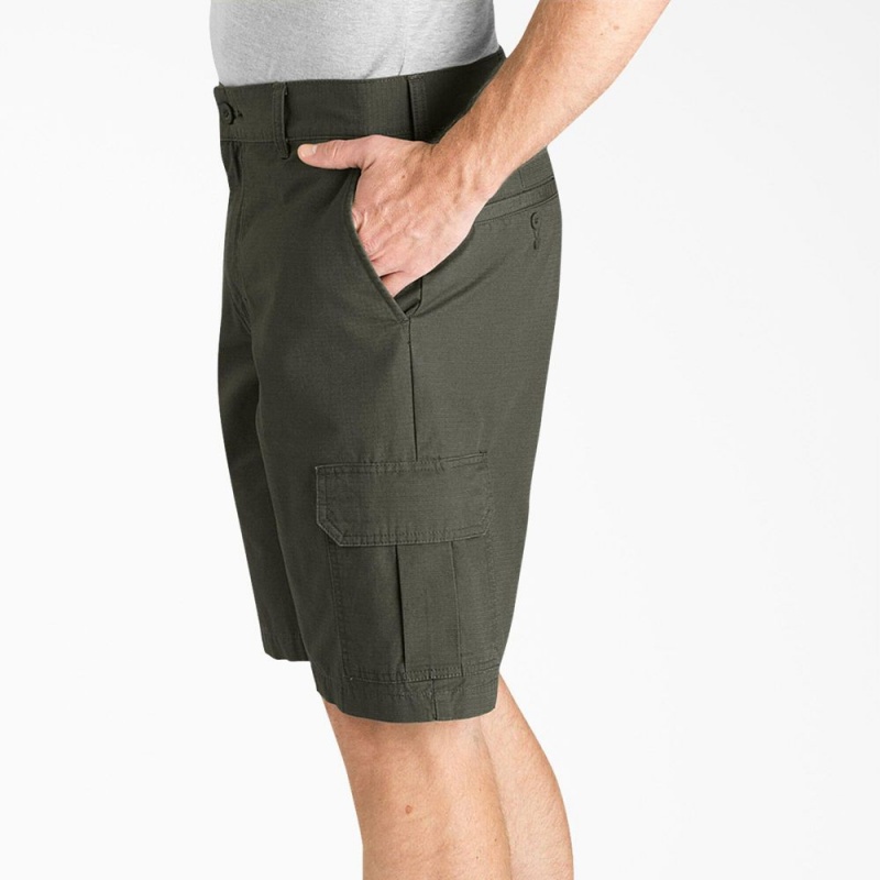 Men's Dickies Relaxed Fit Ripstop Cargo Shorts Green | 796184JSI